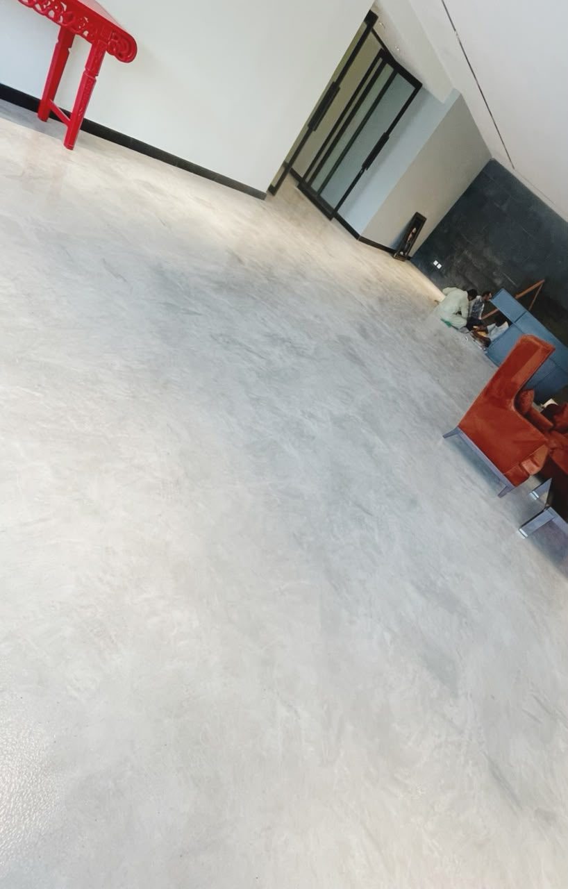 Conventional polish concrete flooring — project photo 1