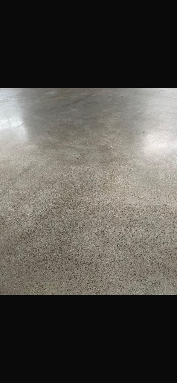 Conventional polish concrete flooring — project photo 7