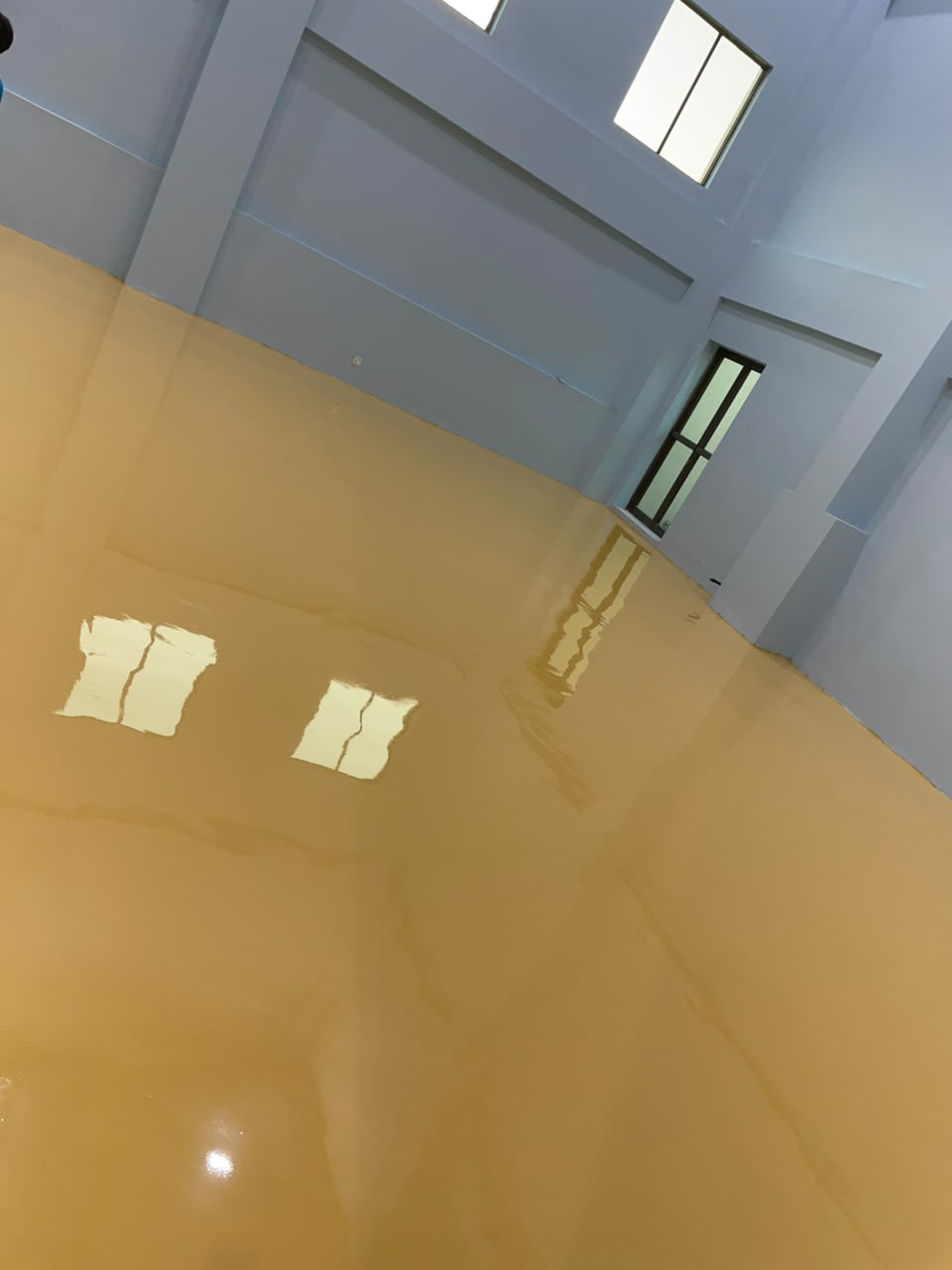 Epoxy flooring system — project photo 10