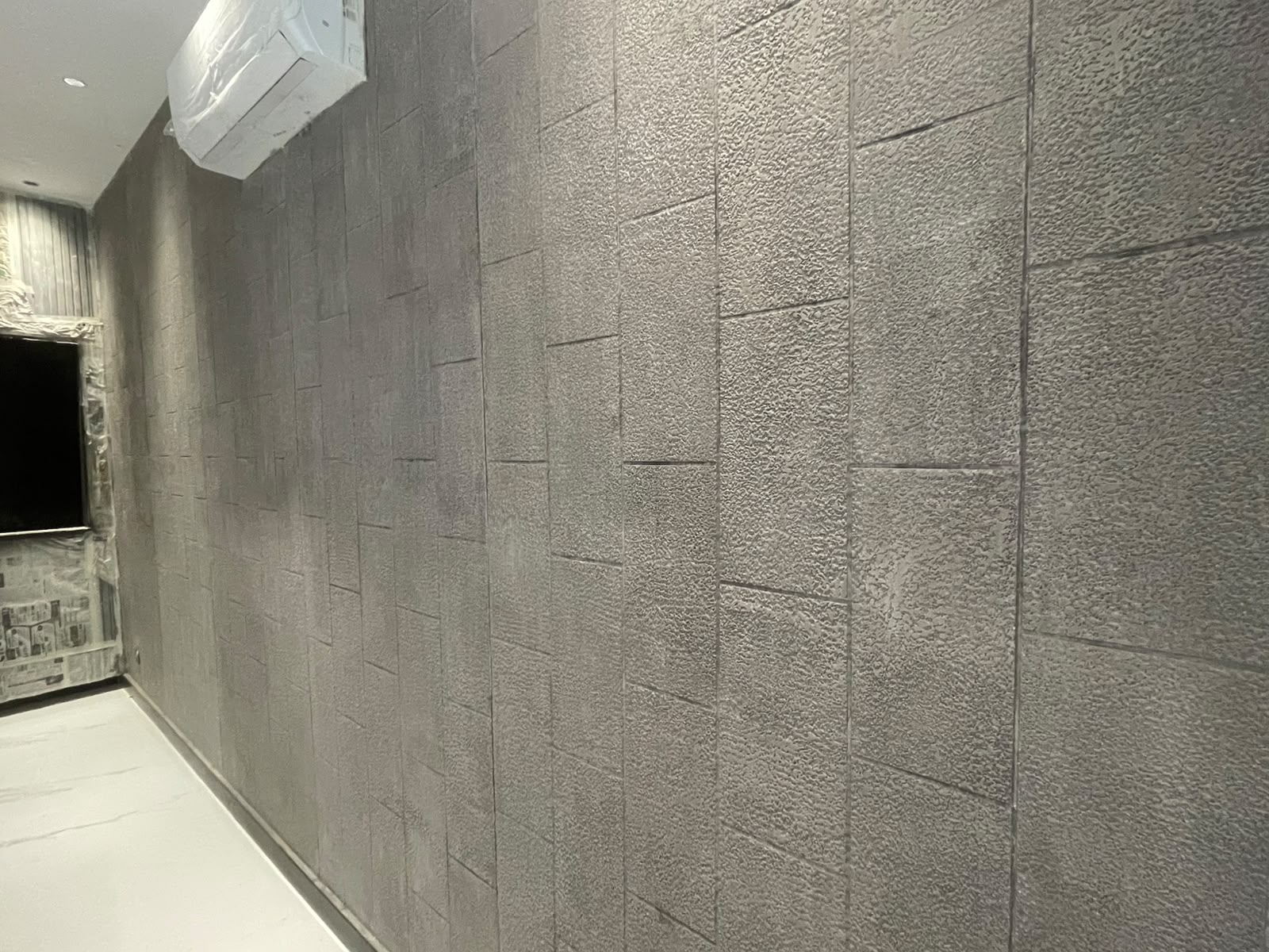 Decorative concrete wall system — project photo 9
